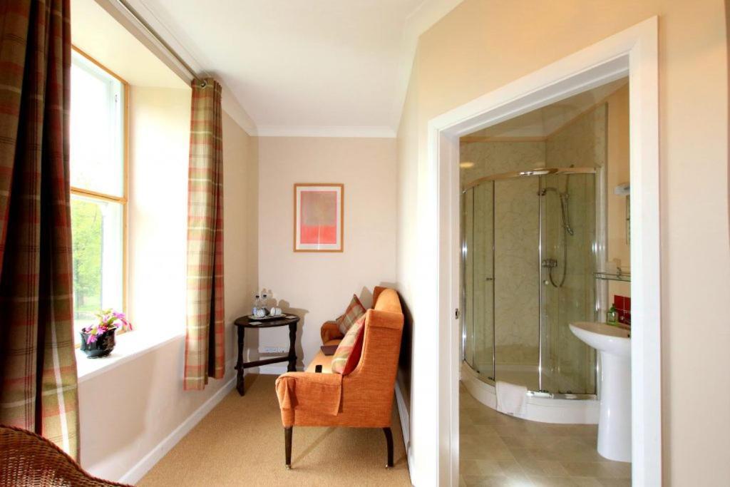 Cuffern Manor Roch